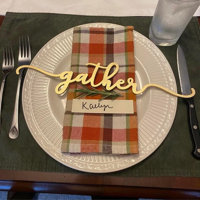 Wooden Place Cards For Family Gathering Holiday Table Decoration