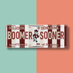 Boomer Sooner License Plate Sign – Oklahoma Sooners Metal Wall Art | Crimson & Cream Fan Cave, Dorm Decor and Game Day Gift (16×6)