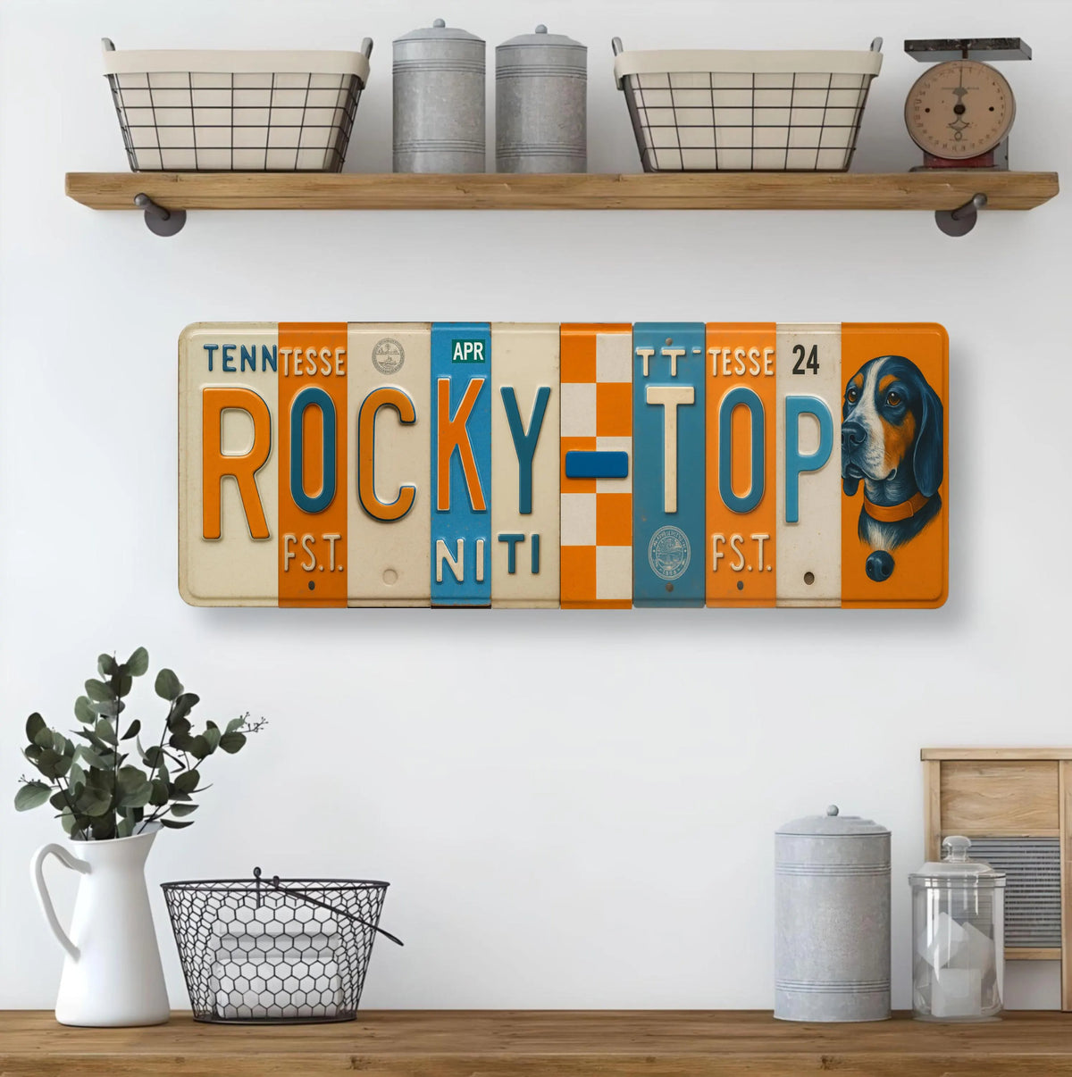 Rocky Top License Plate Sign – Tennessee Volunteers Metal Wall Art | UTK, Big Orange & White Dorm, Fan Cave and Game Day Decor (16×6)