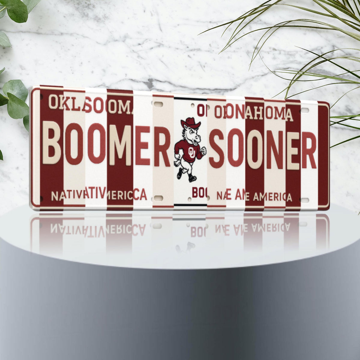 Boomer Sooner License Plate Sign – Oklahoma Sooners Metal Wall Art | Crimson & Cream Fan Cave, Dorm Decor and Game Day Gift (16×6)